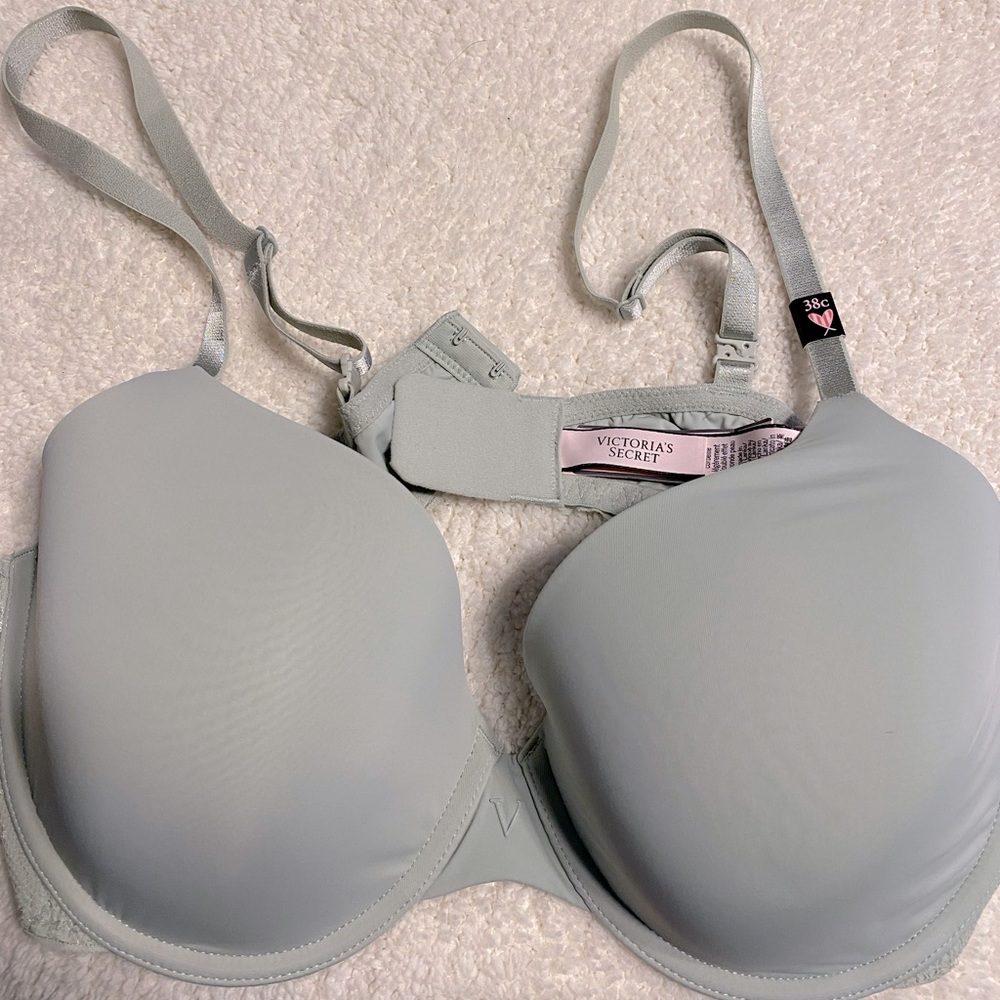 NWT Victoria’s Secret bra